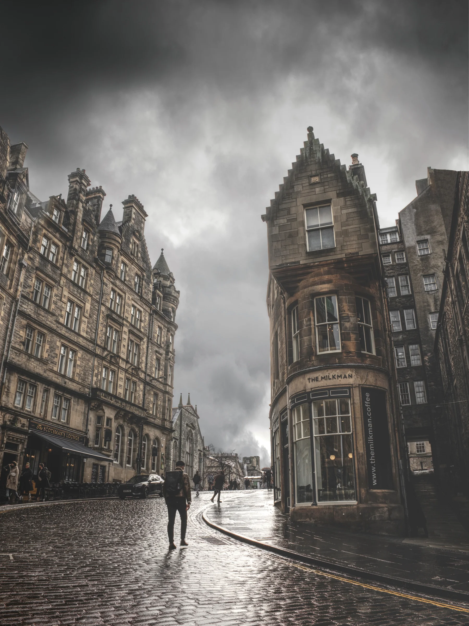 There's a strong chance this image contains the following subjects: architecture,  street,  travel,  city,  river,  bridge,  building,  scotland,  edinburgh. The photographer has provided the following description: The amazing Cockburn Street in the heart of Edinburgh. Photographer_name: Chris Michael. Title: Cockburn Street. The photographer has provided the following description: The amazing Cockburn Street in the heart of Edinburgh. Make: fujifilm. Model: X-T5. Technical: 16-80mm. Published: 2025-09-08 16:55:12