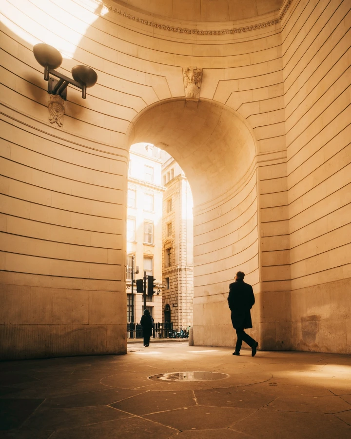 Read 10 breathtaking architecture photographs that will inspire you by FOTO