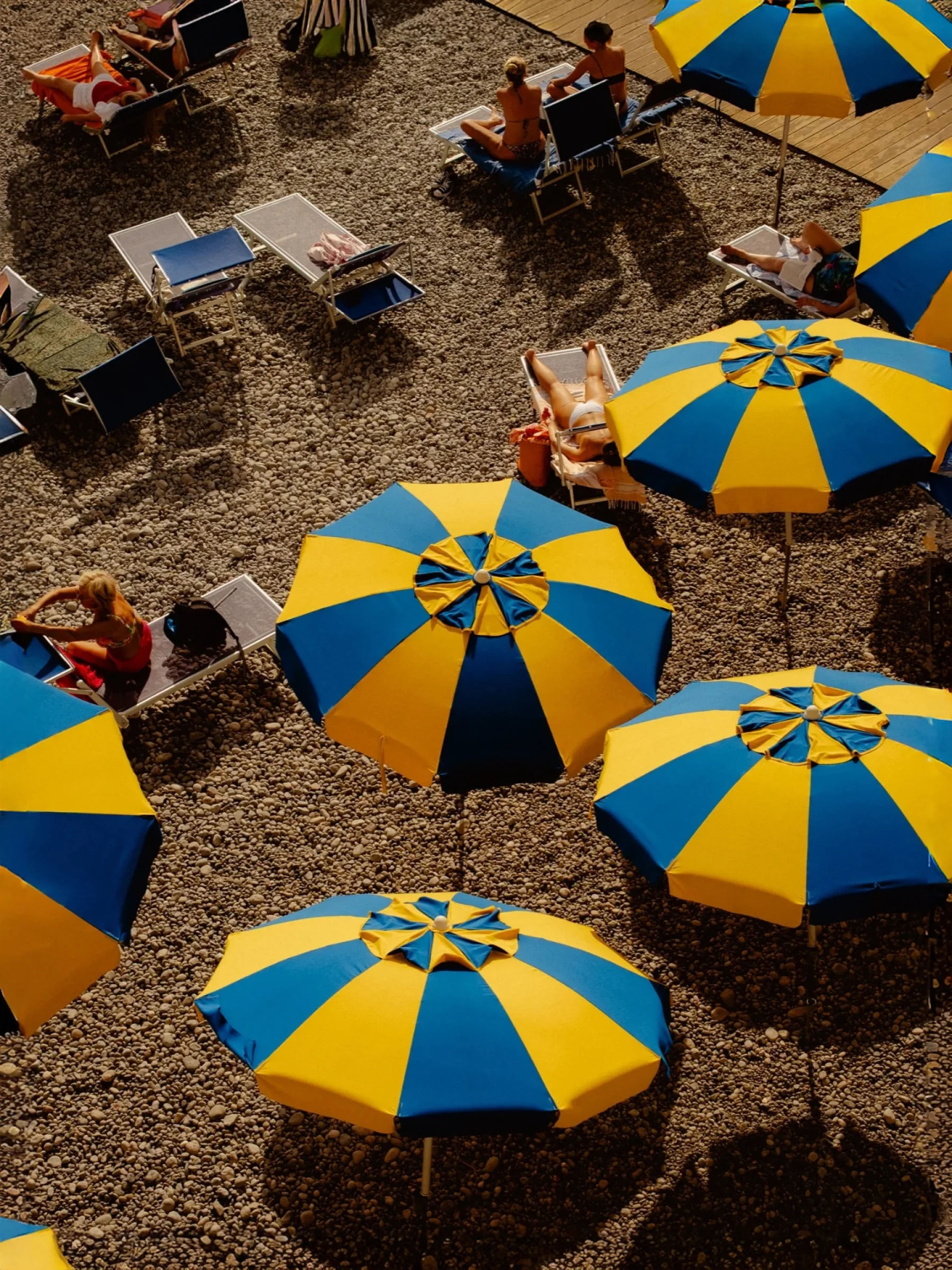There's a strong chance this image contains the following subjects: travel,  beach,  rain. Source: https://www.instagram.com/lukeckdavis/ Photographer_name: Luke Davis. Title: Amalfi. Make: fujifilm. Model: X-T4. Published: 2025-10-12 10:37:47